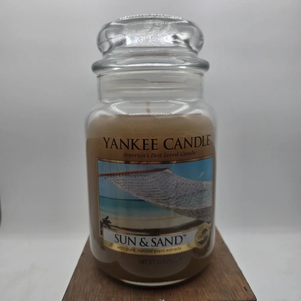 NEW Yankee Candle 22 oz Glass Jar Sun & Sand